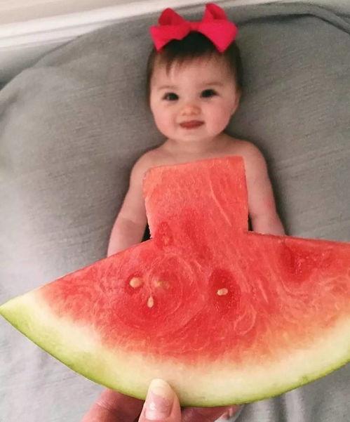 和朋友说吃瓜,跟随朋友一起吃瓜，探寻明星幕后故事