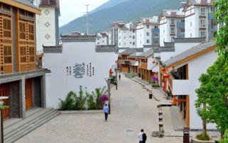 海门渔村吃瓜,夏日炎炎，尽享清凉瓜果盛宴