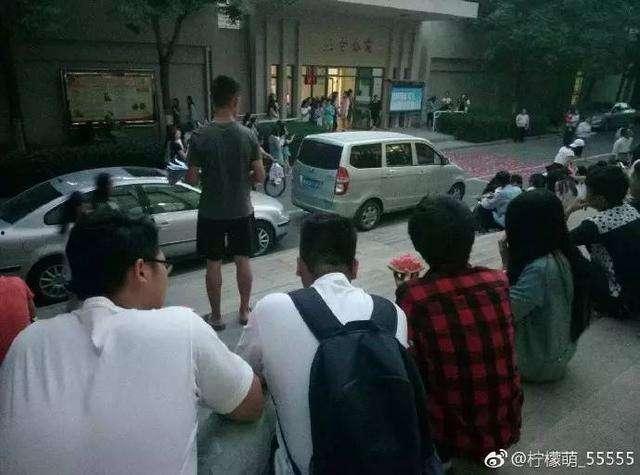 吃瓜群众怎么发布,如何成为网络舆论的“幕后推手”